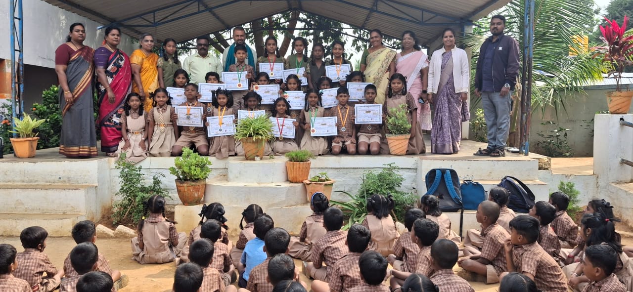 Kempanapallya school children won the highest prize in Pratibha Karanji