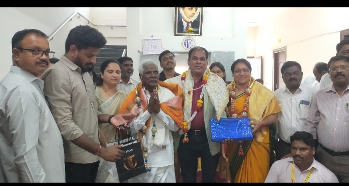 सेवानिवृत्त सेसकॉम एईई एम राजू को भावभीनी विदाई