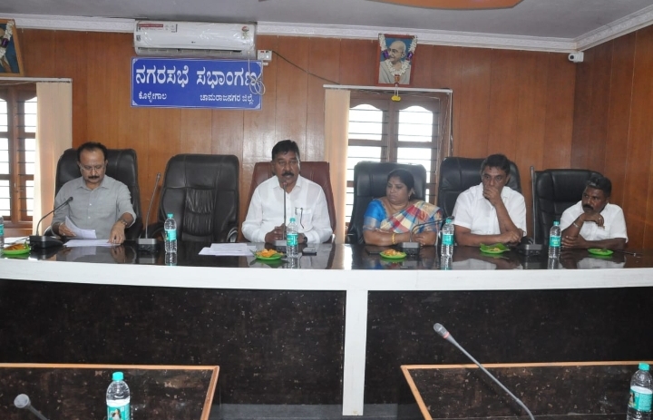 ಕೊಳ್ಳೇಗಾಲ: ರಸ್ತೆ ಅಗಲೀಕರಣಕ್ಕೆ ಪ್ರಾಮಾಣಿಕ ಪ್ರಯತ್ನ - ಶಾಸಕ ಎ.ಆರ್. ಕೃಷ್ಣಮೂರ್ತಿ